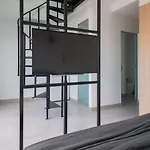 Tusity One Self Check-in Apartment *