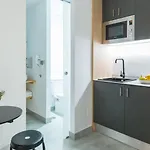 Tusity One Self Check-in Apartment *