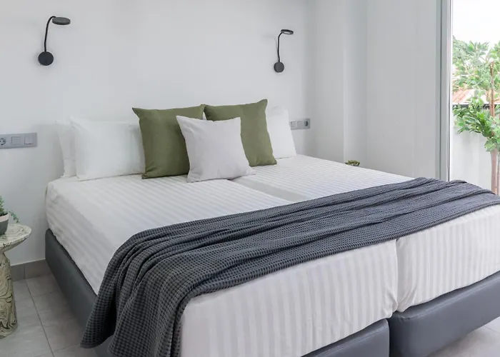 Apartament Tusity One *