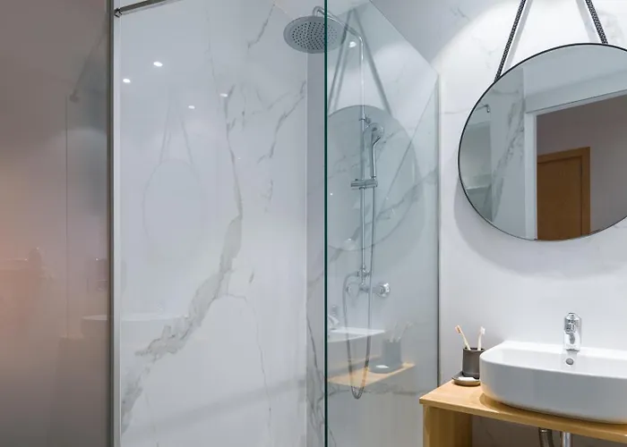 Tusity One Apartment